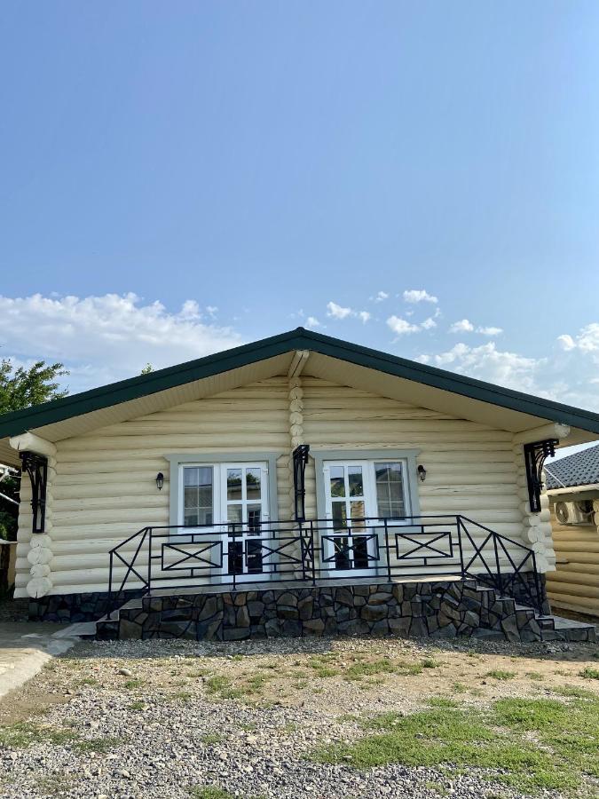 Villa French Town Berehowe Exterior foto